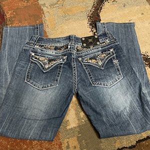 Miss me boot cut  size 32 (30 inseam)